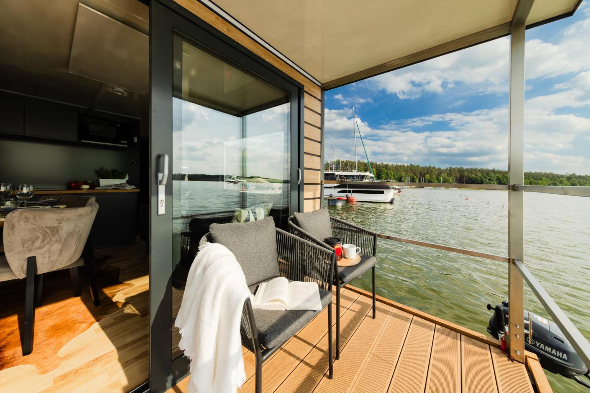 Domek Na Wodzie - Houseboat -Sauna, Taras Na Dachu, Dwie Sypialnie Mikołajki Buitenkant foto