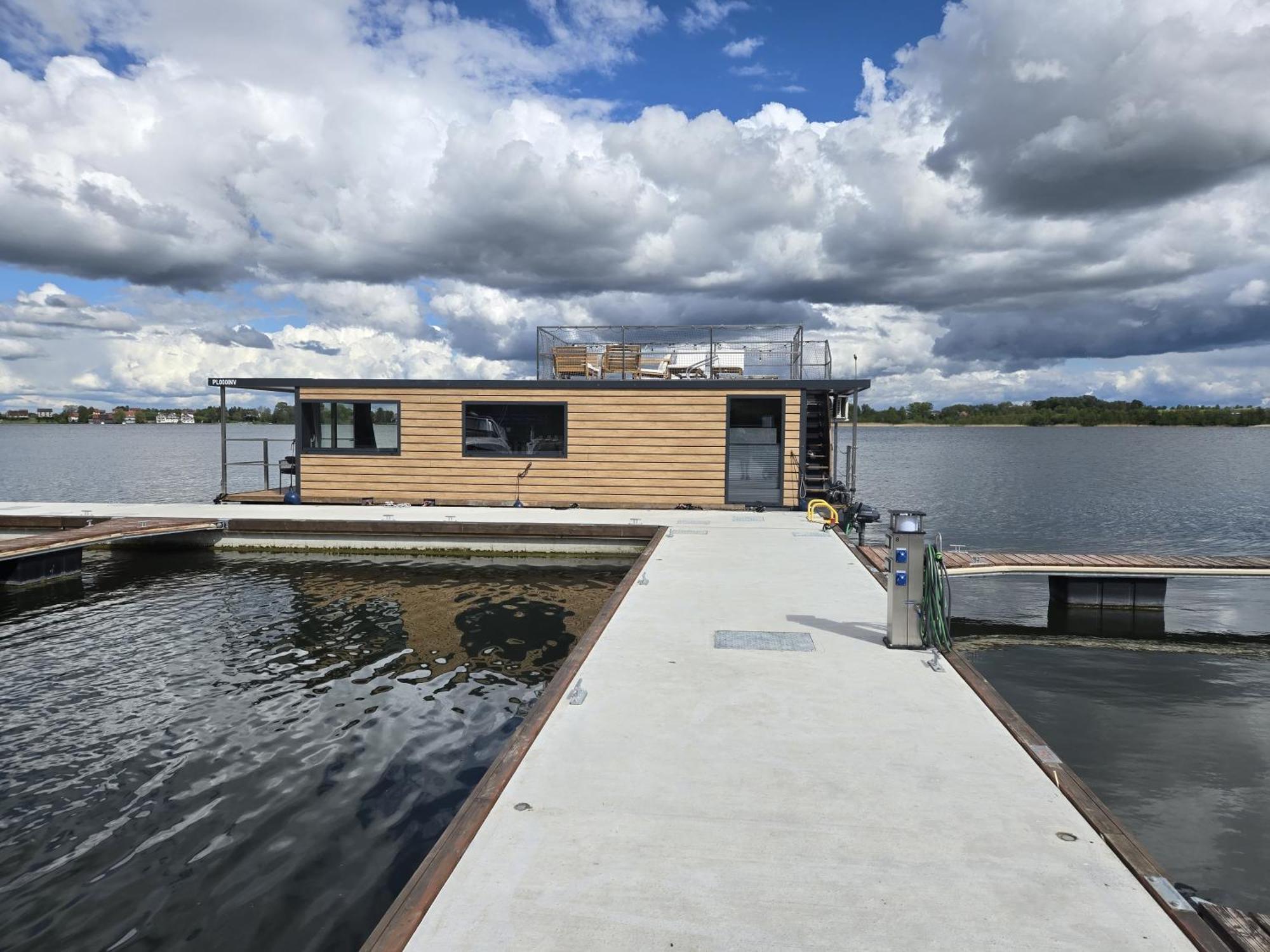 Domek Na Wodzie - Houseboat -Sauna, Taras Na Dachu, Dwie Sypialnie Mikołajki Buitenkant foto